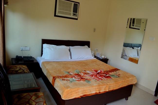 Kangs Nirvana Resorts And Spa Mahalpur Luaran gambar
