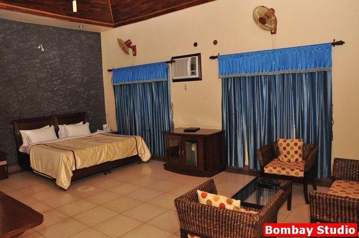 Kangs Nirvana Resorts And Spa Mahalpur Luaran gambar