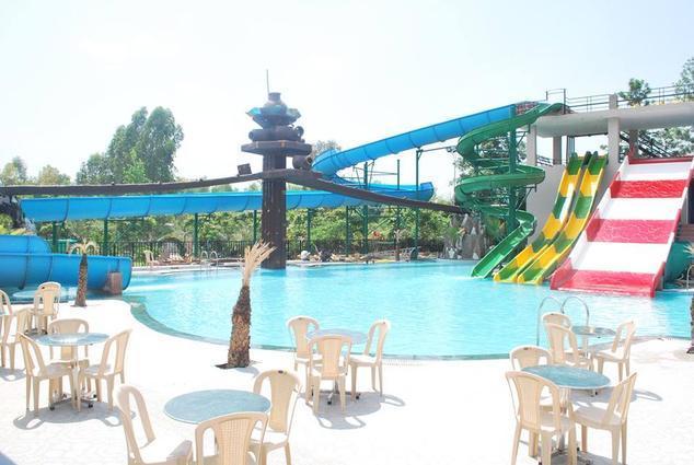 Kangs Nirvana Resorts And Spa Mahalpur Luaran gambar